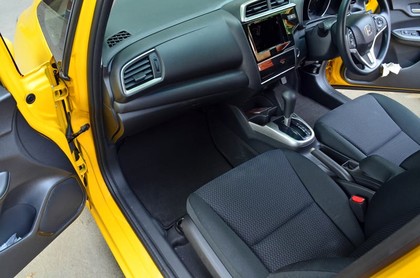 Ворсовые коврики на Honda Fit III 2013 - 2020 в Йошкар-Оле