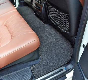 Ворсовые коврики на Toyota Land Cruiser 200 2007 - 2021 в Йошкар-Оле