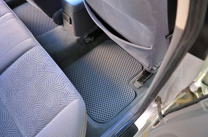 Ворсовые коврики на Toyota Avensis I 1997 - 2002 в Йошкар-Оле
