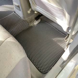 Ворсовые коврики на Hyundai Elantra 3 (XD) 2000 - 2010 в Йошкар-Оле
