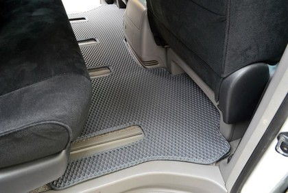 Ворсовые коврики на Toyota Alphard (H10) 2002 - 2008 в Йошкар-Оле