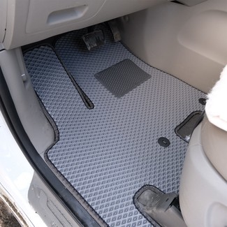 Ворсовые коврики на KIA Carnival III 2014 - 2021 в Йошкар-Оле