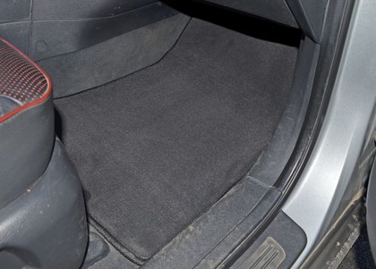 Ворсовые коврики на Hyundai Santa Fe II 2005 - 2012 в Йошкар-Оле