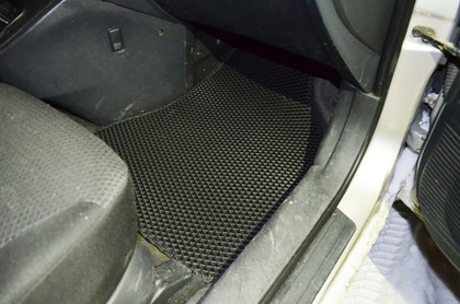 Коврики на Hyundai Tucson I 2004 - 2010 в Йошкар-Оле