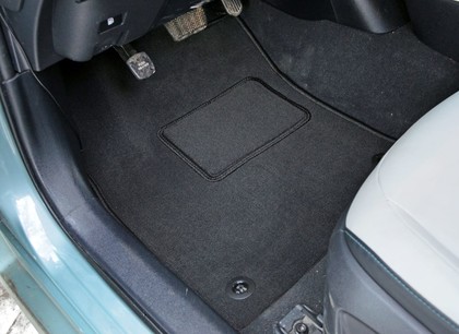 Ворсовые коврики на Toyota Prius (50) 2015 - 2023 в Йошкар-Оле