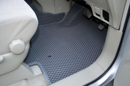 Ворсовые коврики на Toyota Estima III 2006 - 2019 в Йошкар-Оле