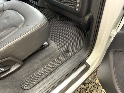 Ворсовые коврики на Audi Q7 I 2005 - 2015 в Йошкар-Оле