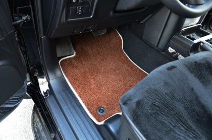 Ворсовые коврики на Toyota Land Cruiser Prado 150 2009 - 2023 в Йошкар-Оле