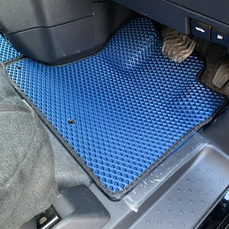 Ворсовые коврики на Nissan Serena (C27) E-Power 2016 - 2022 в Йошкар-Оле