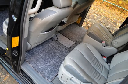 Ворсовые коврики на Toyota Sienna III 2010 - 2020 в Йошкар-Оле