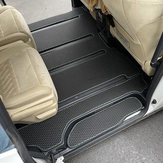 EVA коврики на Toyota Vellfire (H30) 2015 - 2023 в Йошкар-Оле