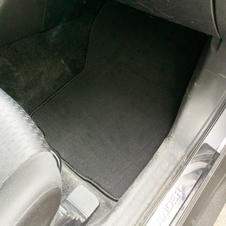Коврики на Mitsubishi Outlander III 2012 - 2025 в Йошкар-Оле