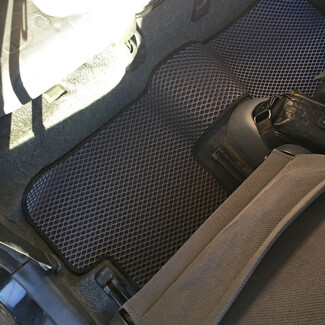 Коврики на Toyota Vitz I 1998 - 2005 в Йошкар-Оле Коврики на Toyota Vitz I 1998 - 2005 в Йошкар-Оле