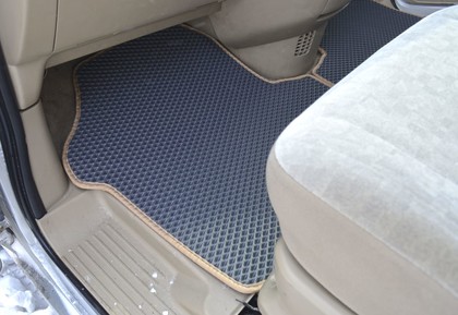 Ворсовые коврики на Nissan Serena (C24) 1999 - 2005 в Йошкар-Оле