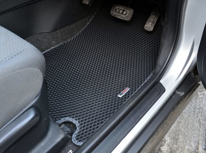 Ворсовые коврики на Nissan Wingroad (Y12) 2005 - 2018 в Йошкар-Оле