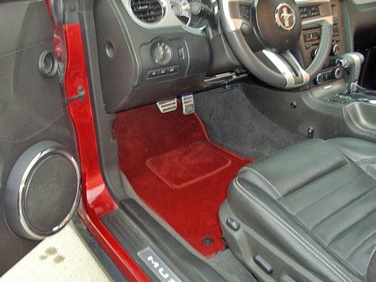 Ворсовые коврики на Ford Mustang V 2004 - 2014 в Йошкар-Оле