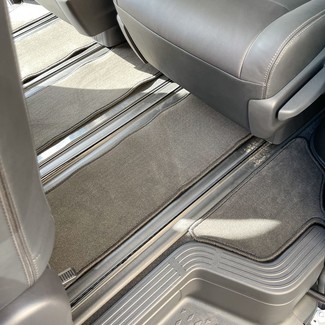 Ворсовые коврики на Toyota Hiace (H300) 2019 - 2025 в Йошкар-Оле