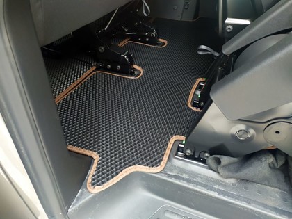 Ворсовые коврики на Volkswagen Caravelle (T6) 2015 - 2019 в Йошкар-Оле