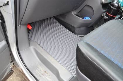 Ворсовые коврики на Toyota Noah (R70) 2007 - 2013 в Йошкар-Оле