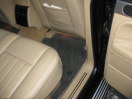 Ворсовые коврики на Volkswagen Touareg I 2002 - 2010 в Йошкар-Оле