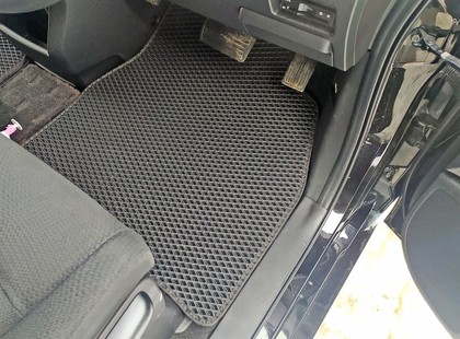 Ворсовые коврики на Honda StepWGN IV 2009 - 2015 в Йошкар-Оле