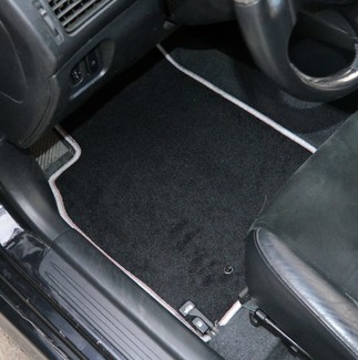 Коврики на Mitsubishi Lancer Evolution VIII 2003 - 2006 в Йошкар-Оле