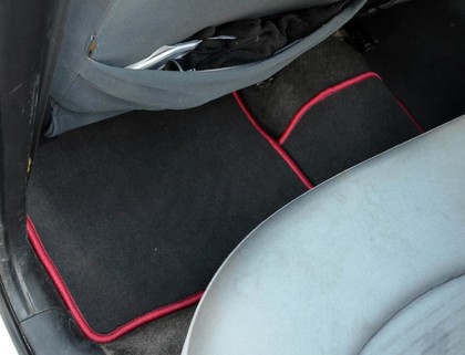 Ворсовые коврики на Mitsubishi Colt VI 2002 - 2012 в Йошкар-Оле