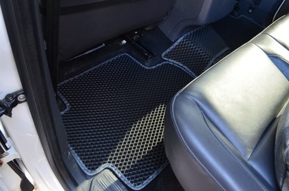 Ворсовые коврики на Volkswagen Amarok 2011 - 2025 в Йошкар-Оле