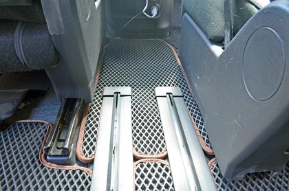 Коврики на Nissan Serena (C26) 2010 - 2016 в Йошкар-Оле